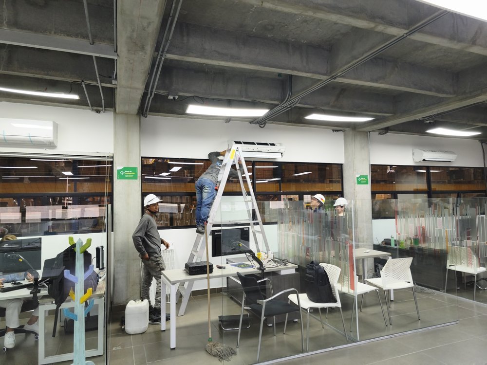 Climatización de Bodega / Empresa - foto 1